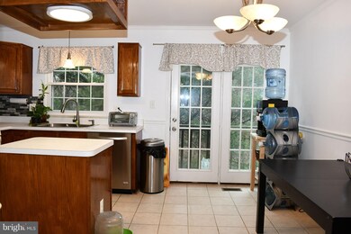 1744 Grover Glen Ct, Woodbridge, VA 22192 - photo 5