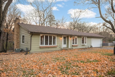 701 E 134th St, Burnsville, MN 55337 - photo 2