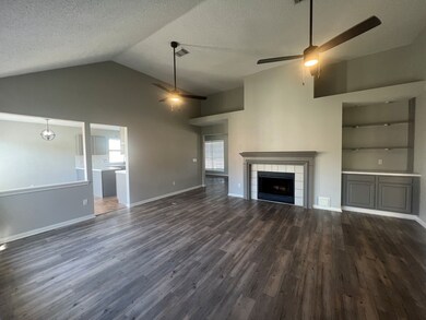 3906 Greenwood Dr, Pearland, TX 77584 - photo 3