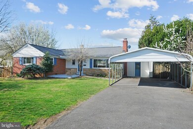 3514 Maple Ct, Falls Church, VA 22041 - photo 2