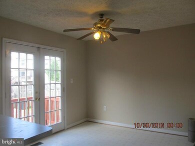 303 Potomac Hills Dr, Stafford, VA 22554 - photo 7