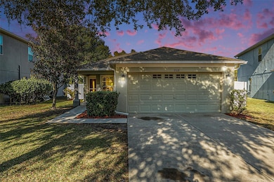 9928 Torrisdale Loop, Land O Lakes, FL 34638 - photo 2