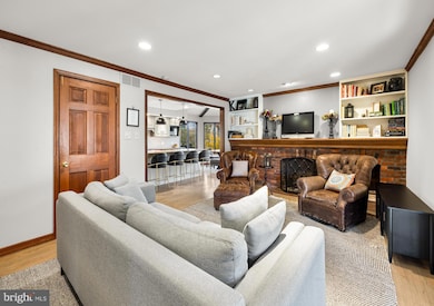 953 Locksley Ln, West Deptford, NJ 08096 - photo 5