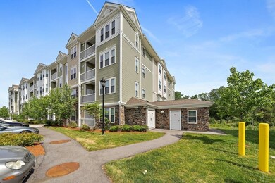 90 Trotter Rd unit 406, South Weymouth, MA 02190 - photo 2