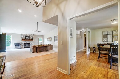 010_2799 W Breese Rd