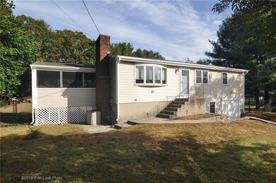 21 Knollwood Cir, North Kingstown, RI 02852 - photo 3