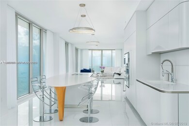 Jade Signature unit 1905, Sunny Isles Beach, FL 33160 - photo 2