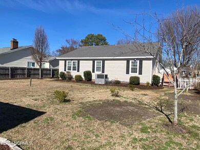 610 Channel Dr, Winterville, NC 28590 - photo 4