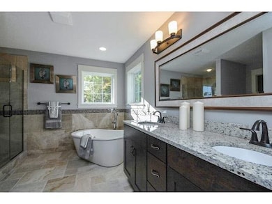 4716 Fairhills Rd W, Minnetonka, MN 55345 - photo 7