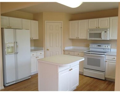 4151 Westbrook Dr, Ann Arbor, MI 48108 - photo 7