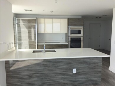 Icon Bay unit 3707, Miami, FL 33137 - photo 6