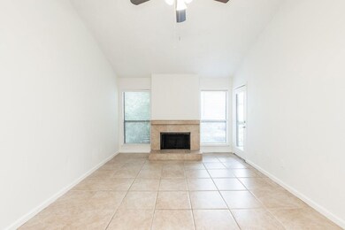 10051 Westpark Dr unit 218, Houston, TX 77042 - photo 4