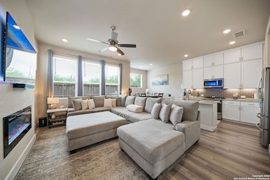 8851 Oakland Rd unit 18, San Antonio, TX 78240 - photo 6