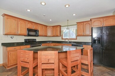 26 Elmwood Ave, Cherry Valley, MA 01611 - photo 6