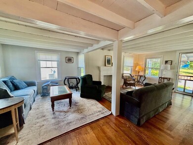 livingrm