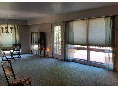 Living Room. Living/Dining combo 13x30. Lots of na