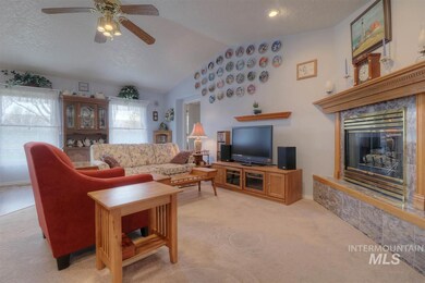 1007 Augusta Dr, Nampa, ID 83686 - photo 4