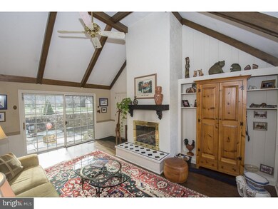 417 Waynesbrooke Rd unit G105, Berwyn, PA 19312 - photo 4