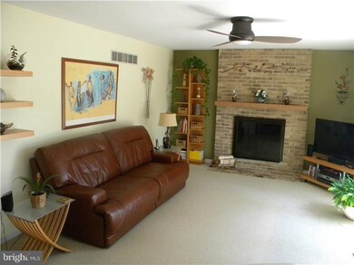 9 Sparrow Ct, Wilmington, DE 19808 - photo 6