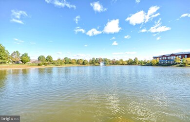 2406 Hunters Chase Ct, Frederick, MD 21702 - photo 7