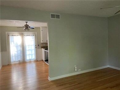 Open living area to kitchen