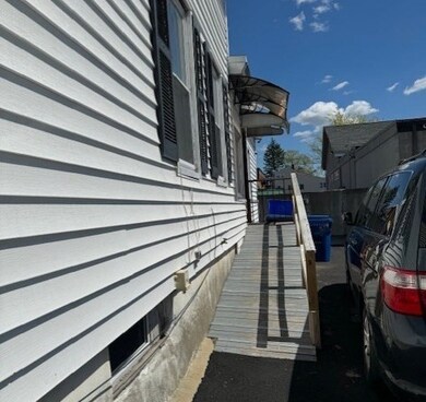 121 Cross St, Lawrence, MA 01841 - photo 2