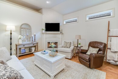 123 Flagg Place-5