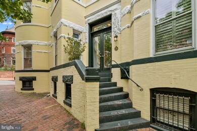1531 31st St NW unit 2, Washington, DC 20007 - photo 2