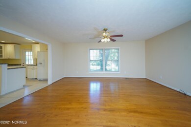 111 Valley Ct, Jacksonville, NC 28540 - photo 7