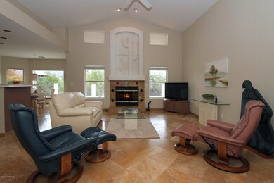 Spacious open Great Room - w Fireplace