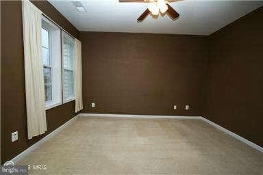 24680 Rosebay Terrace unit 80, Aldie, VA 20105 - photo 7