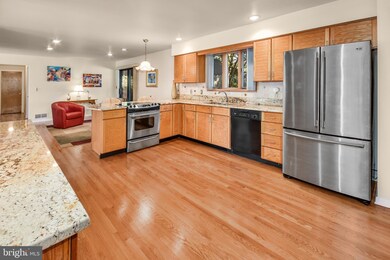 2050 Dougherty Cir, Macungie, PA 18062 - photo 7