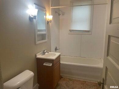 1425 Grand Ave unit 1, Davenport, IA 52803 - photo 7