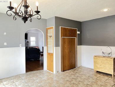 175 W Baltimore St, Heppner, OR 97836 - photo 5