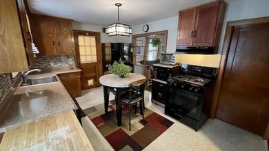 21 Pine St, Manchester, NH 03103 - photo 5