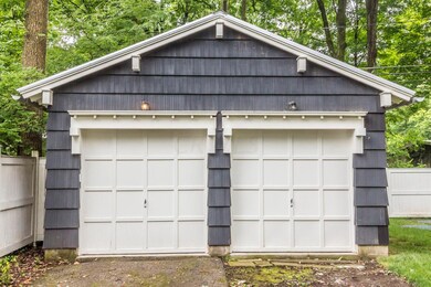 2327 Edington Rd 16