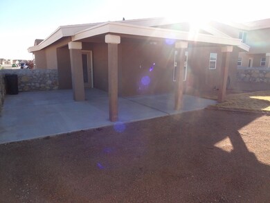 784 Desert Spring Dr, Horizon City, TX 79928 - photo 7