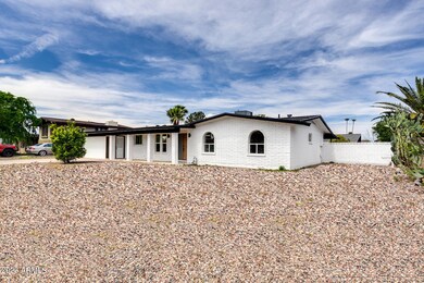 2218 E Elmwood St, Mesa, AZ 85213 - photo 2