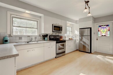 Captured in this image is the 17 1/2' x 9' kitchen