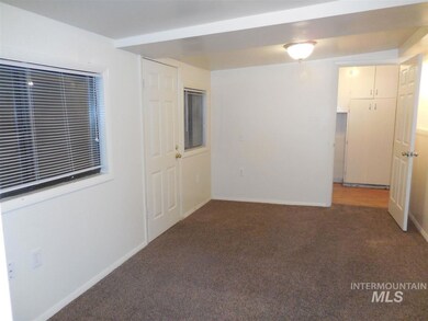 1007 E Lincoln Ave, Nampa, ID 83686 - photo 7