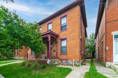 47 E Russell St-2