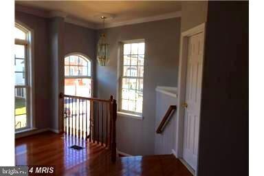 21835 Ladyslipper Square, Ashburn, VA 20147 - photo 4