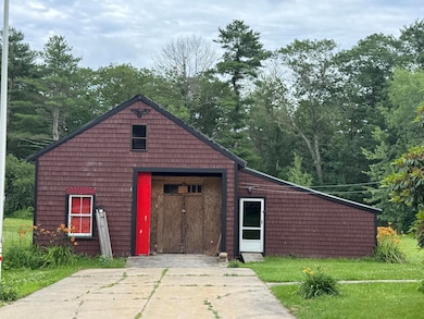 39 Guinea Rd, Biddeford, ME 04005