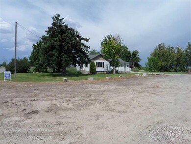 136 N 200 E, Jerome, ID 83338 - photo 3