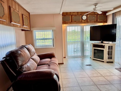 7950 Hwy 78 W unit Lot 85, Okeechobee, FL 34974 - photo 5