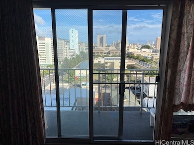 1073 Kinau St unit 1004, Honolulu, HI 96814 - photo 2