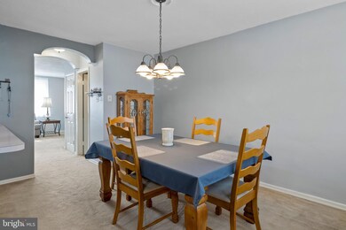 12024 Waldemire Dr, Philadelphia, PA 19154 - photo 4