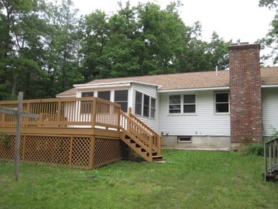 1015 Hillside Dr, Palmer, MA 01069 - photo 3