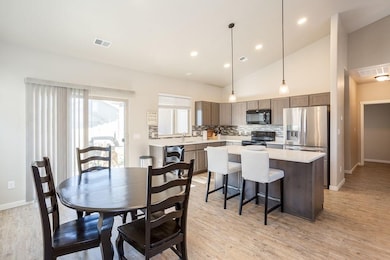 553 Red Cedar Way, Grand Junction, CO 81504 - photo 2