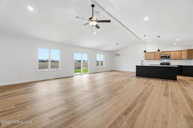 1742 Dolly Dr, Bowling Green, OH 43402 - photo 5